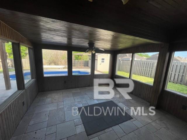Building Photo - 15293 Troon Dr