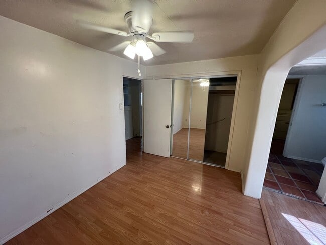 Building Photo - OLD TOWN 2 Bedroom 1 Bath