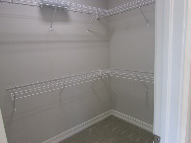 Building Photo - 28981 Trevi Plz