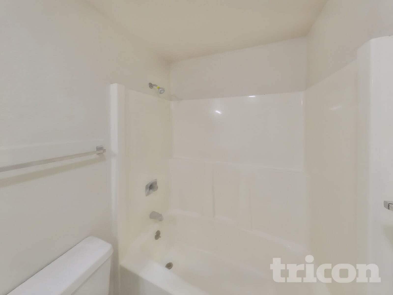 Building Photo - 1504 8th Ave Ct SE