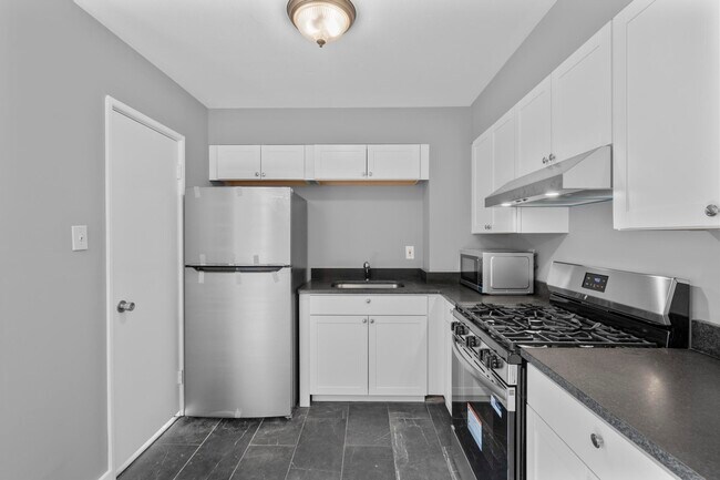 Building Photo - 75 Saltonstall Pkwy