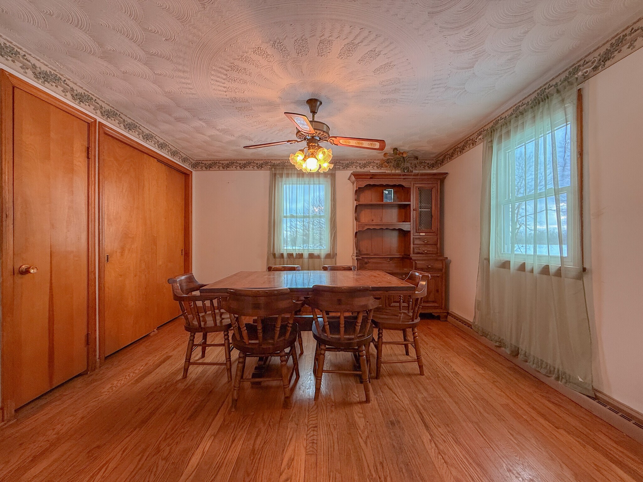 Building Photo - 7318 Friendsville Rd