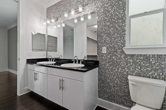 Building Photo - 3300 Towers Blvd