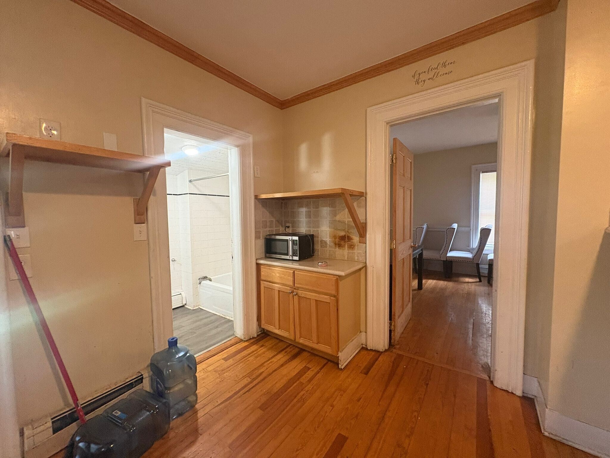 Building Photo - 271 Augur St