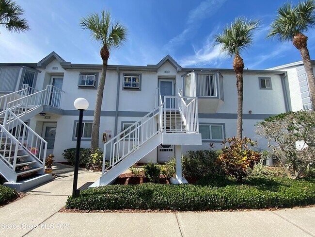 Primary Photo - 211 Ocean Park Ln