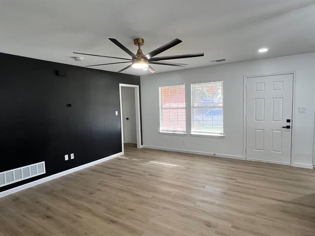 Building Photo - 601 Short St