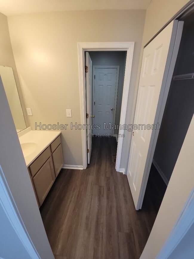 Building Photo - 1563 Brookfield Cir