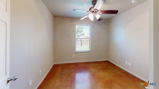 Building Photo - 1523 Aztec Trce