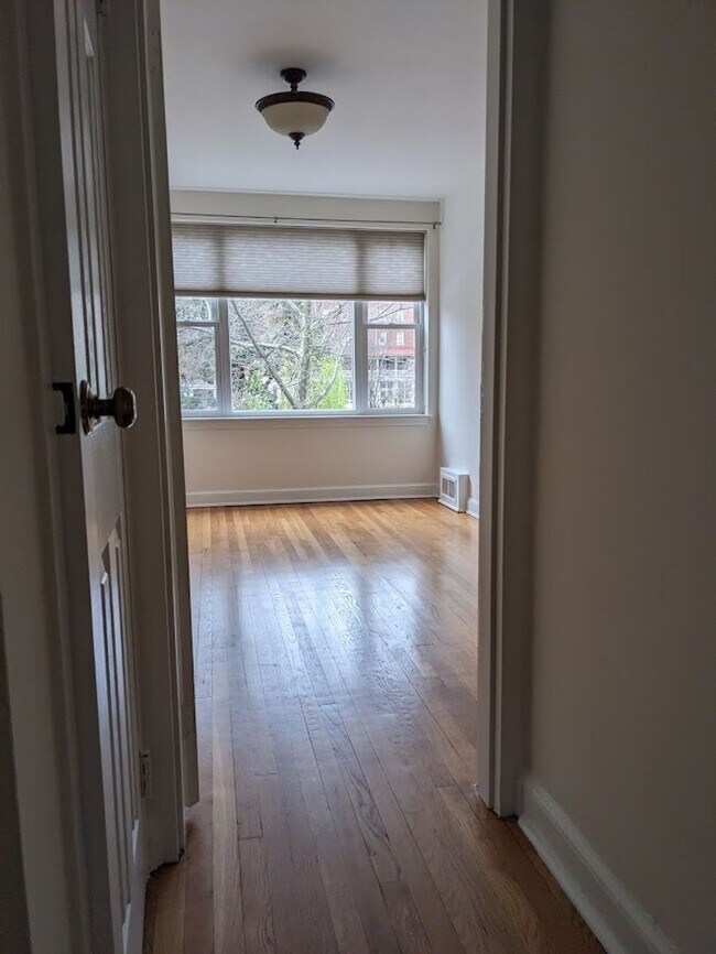 Building Photo - 3518 P St NW