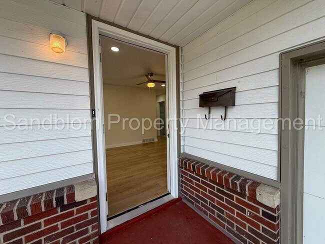 Building Photo - For Lease | Midtown Tulsa | Available Now!