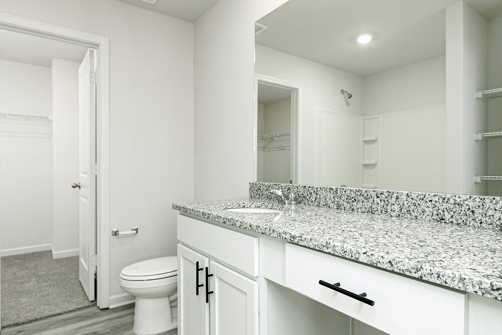 Building Photo - 616 Mackenzie Cv