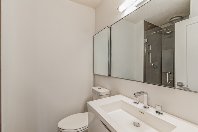 Building Photo - 4250 N Marine Dr
