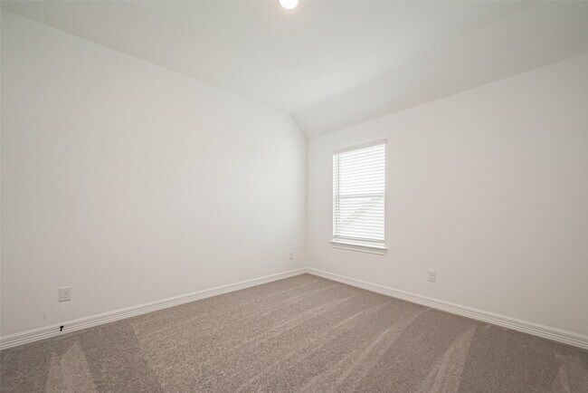 Building Photo - 5243 Trenton Arbor Ln