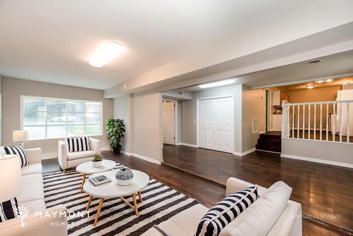 Building Photo - 324 Eulala Cir