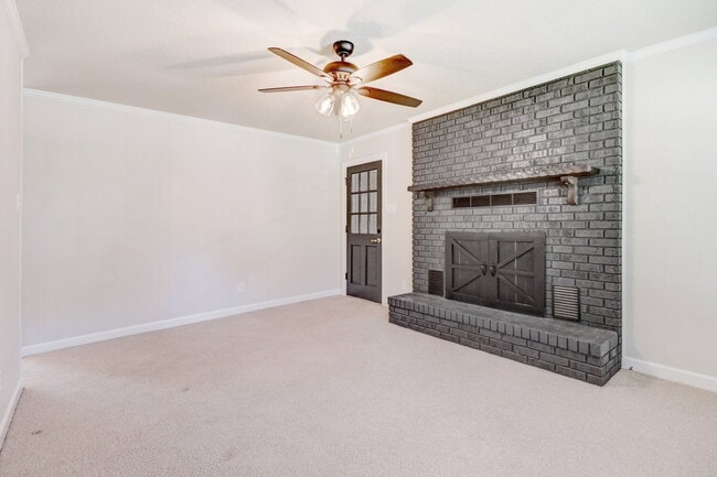 Building Photo - CHARMING 2-STORY BRICK HOME *Excellent Goldsboro Location* Lawn Care Included!