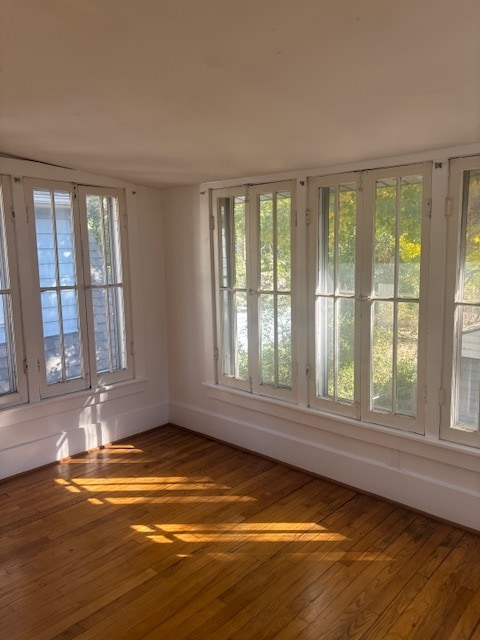 Building Photo - 4235 Glendale Ave