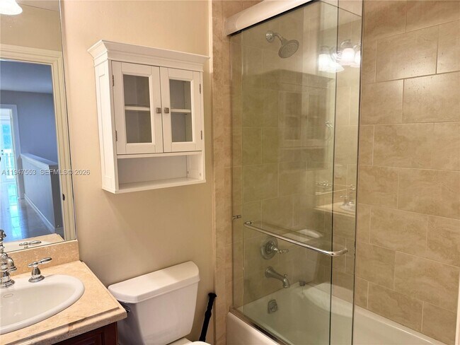 Building Photo - 1317 SW 23rd St