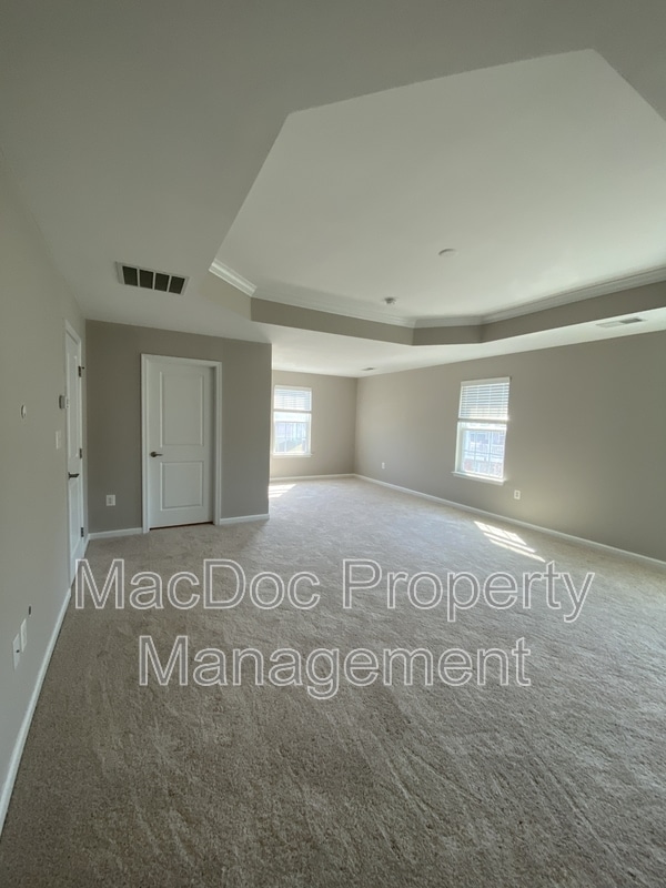 Building Photo - 6056 Greenspring Road