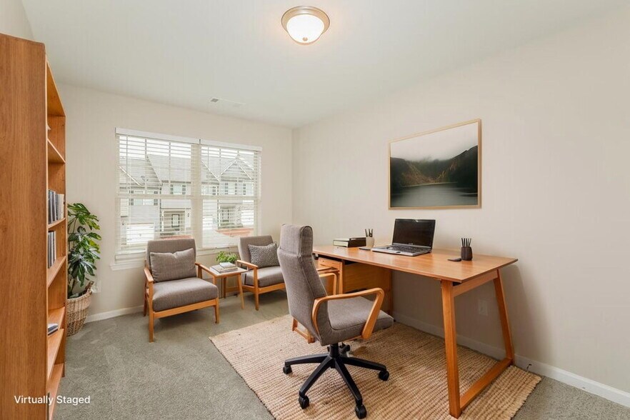 Building Photo - 247 Turtle Creek Dr