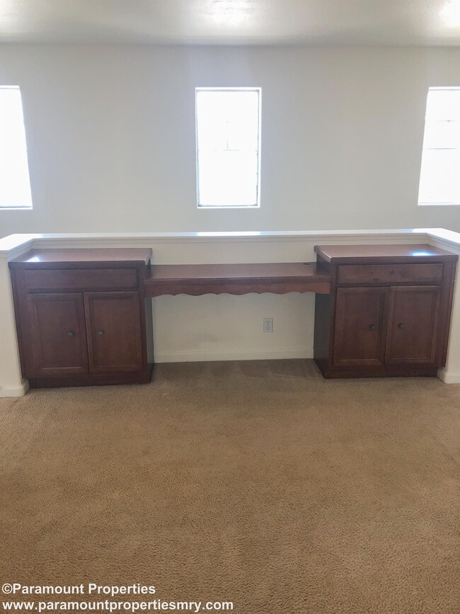 Building Photo - 279 Azalea Pl