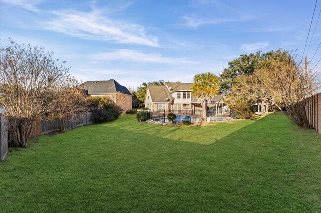 Building Photo - 1914 Rosebay Ct