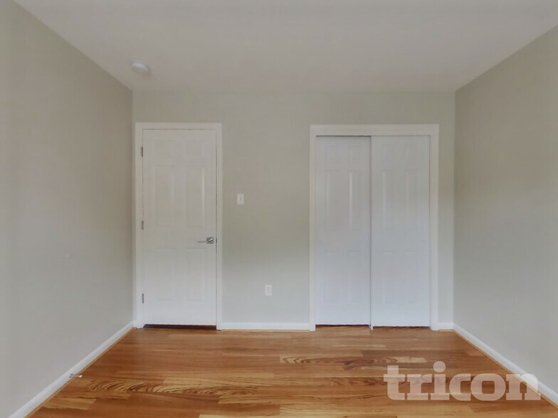Building Photo - 5255 Lightfoot Path