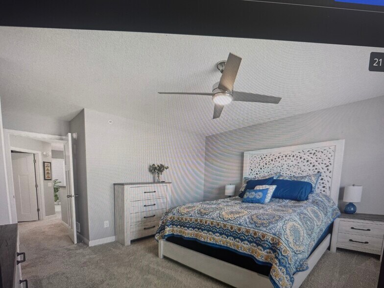 Building Photo - 10680 Wiles Way