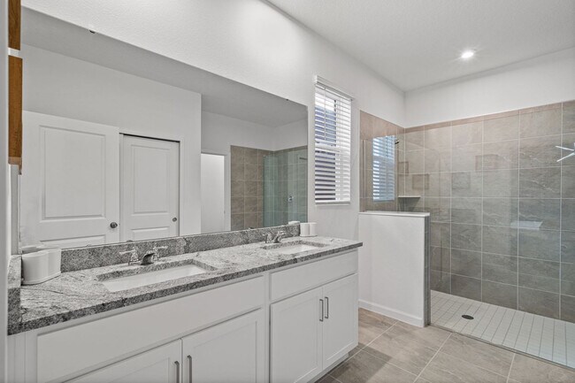 Building Photo - 9206 Seascape Cv