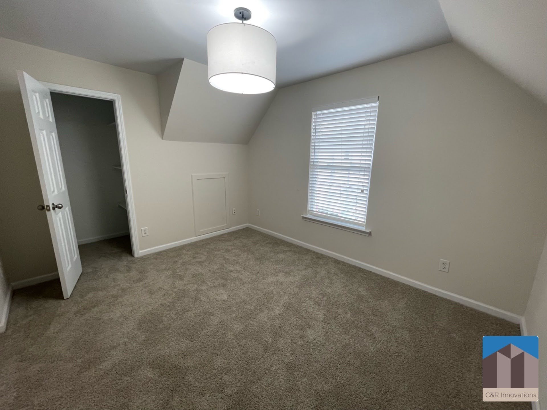 Building Photo - 4205 Pointe Vecchio Cir