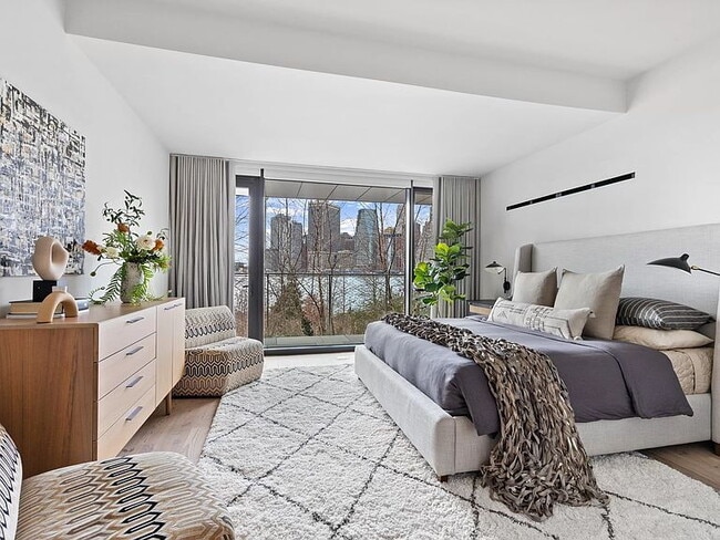 Building Photo - 130 Furman St