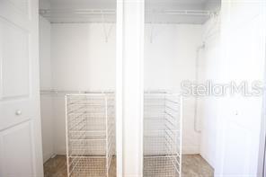 Building Photo - 1409 Broken Oak Dr