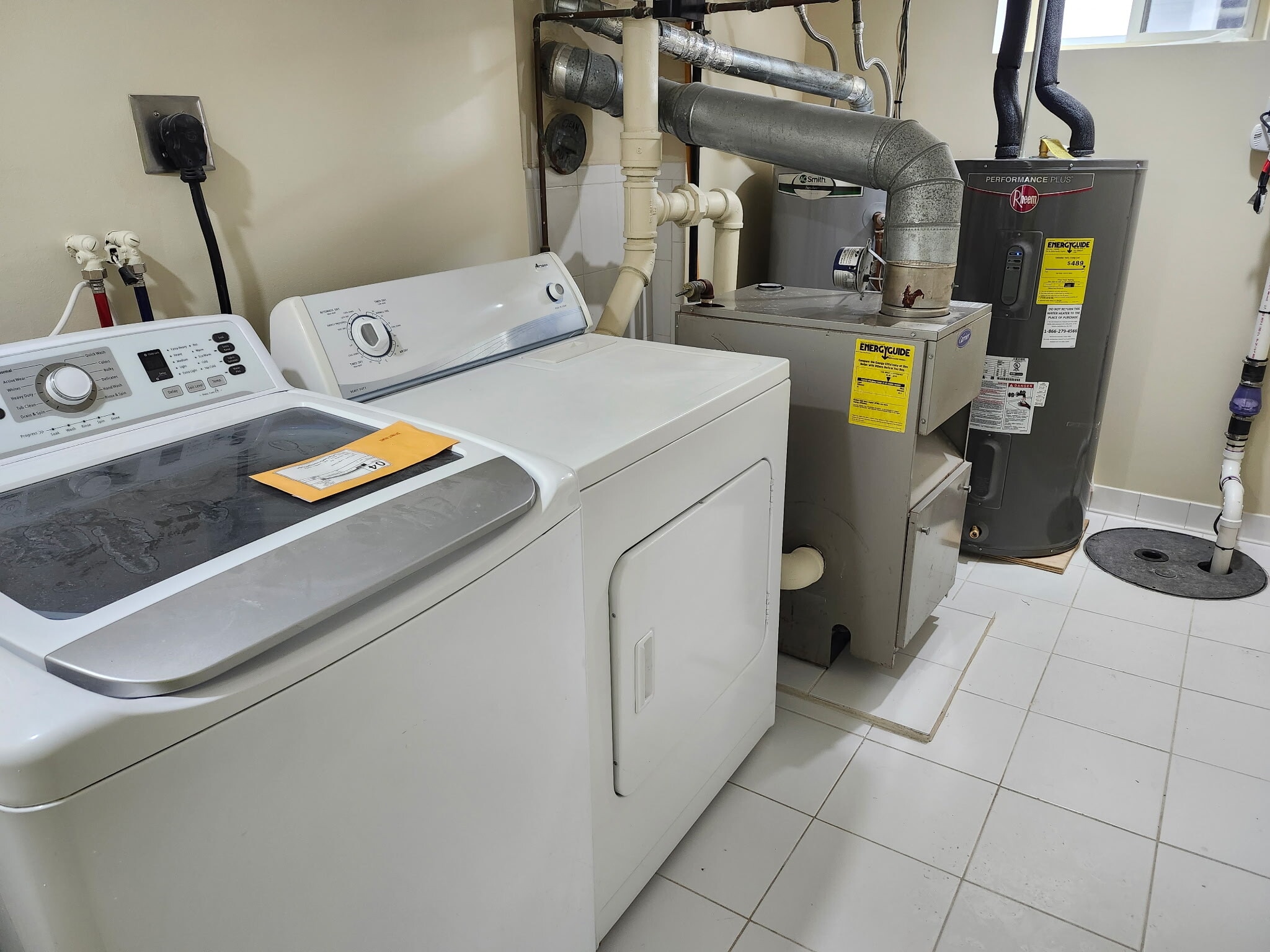Laundry Room - 4008 State Rd