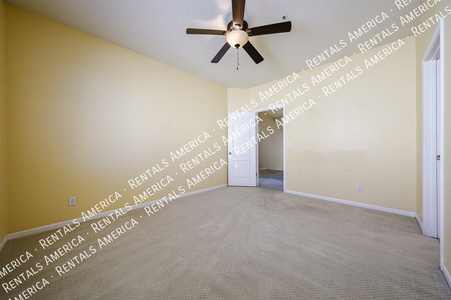 Building Photo - 14759 N 98th St