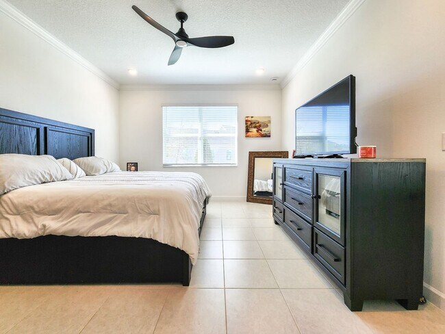 Building Photo - Resort-style Living in Palm Bay