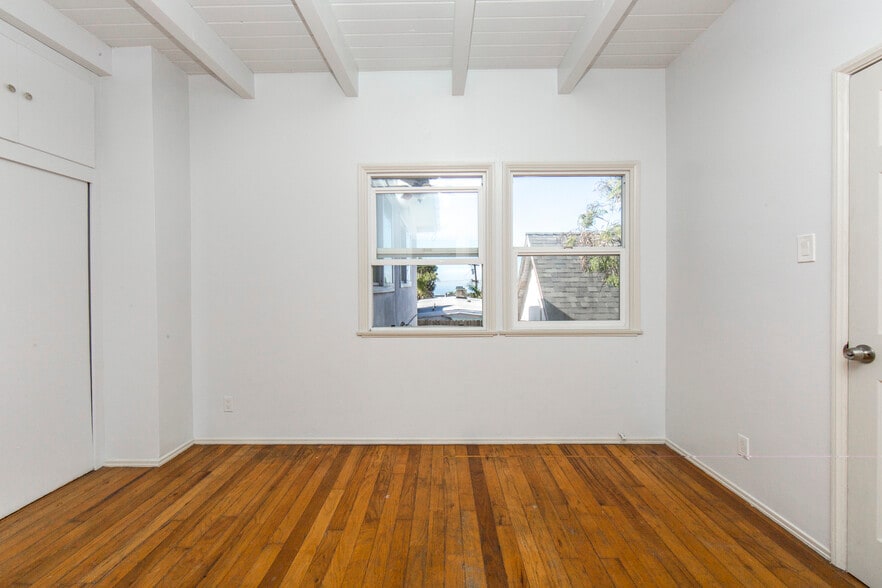 Building Photo - 1131 10th St