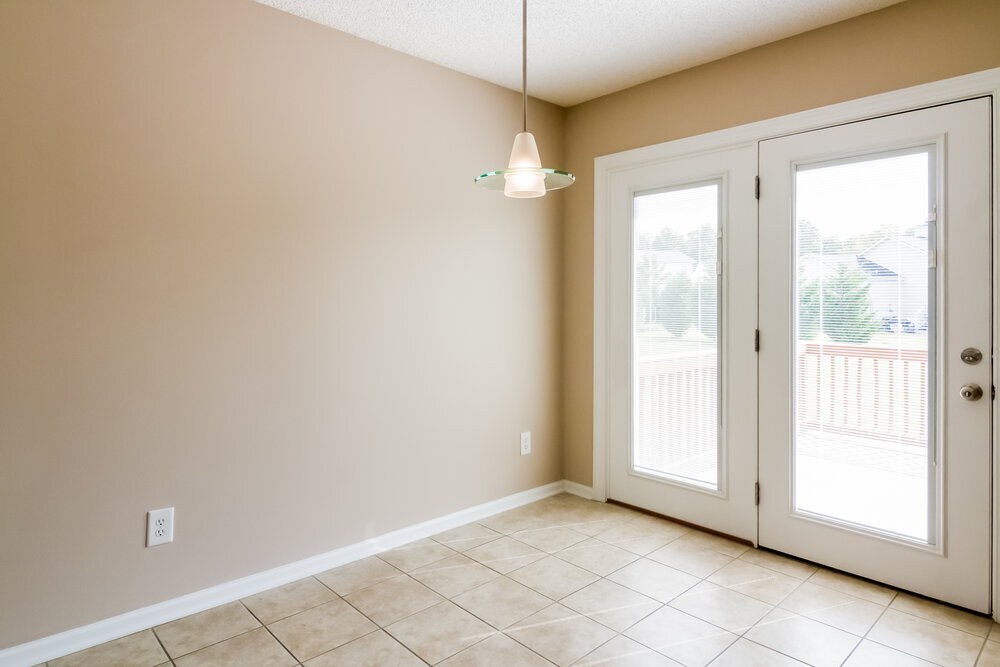 Building Photo - 15257 Pangborn Pl