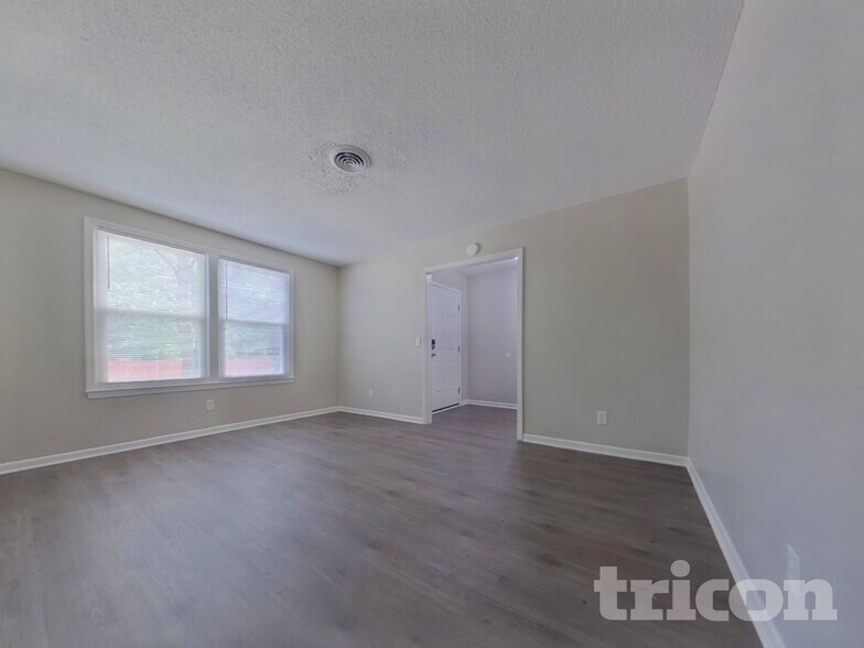 Building Photo - 2308 S Partridge Cir