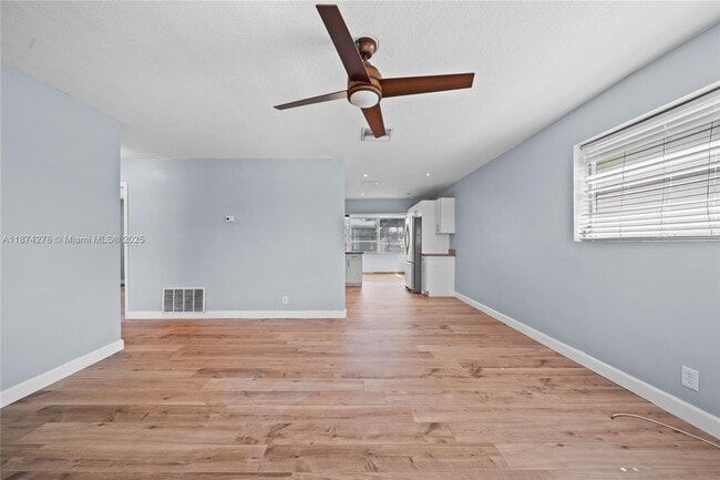 Building Photo - 4938 NW 54th Ct