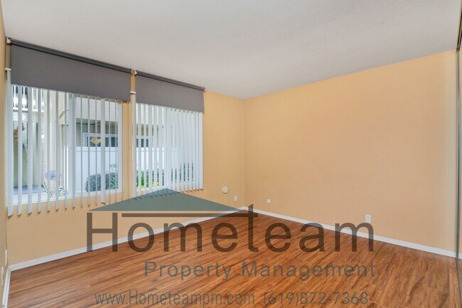 Building Photo - 2 BR/ 2 BA 892 SQFT SAN DIEGO CONDO