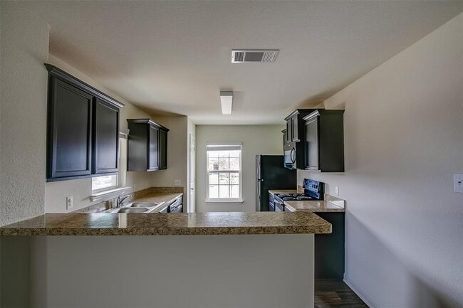 Building Photo - 149 Proclamation Ave