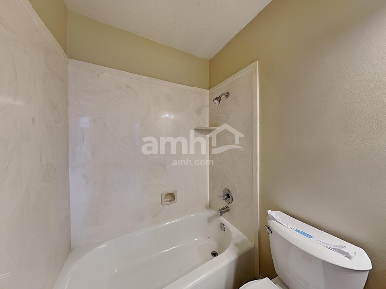 Building Photo - 120 S 1660 W