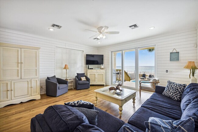 Building Photo - 8013 Surf Dr