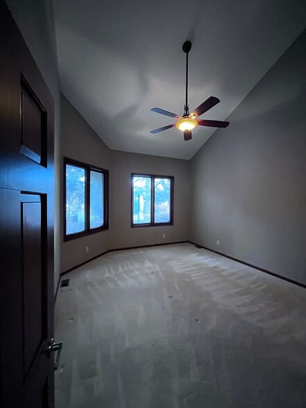 Building Photo - 7224 S Sundown Cir