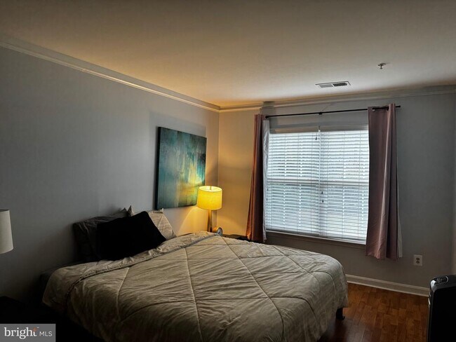 Building Photo - 9131 Gracious End Ct