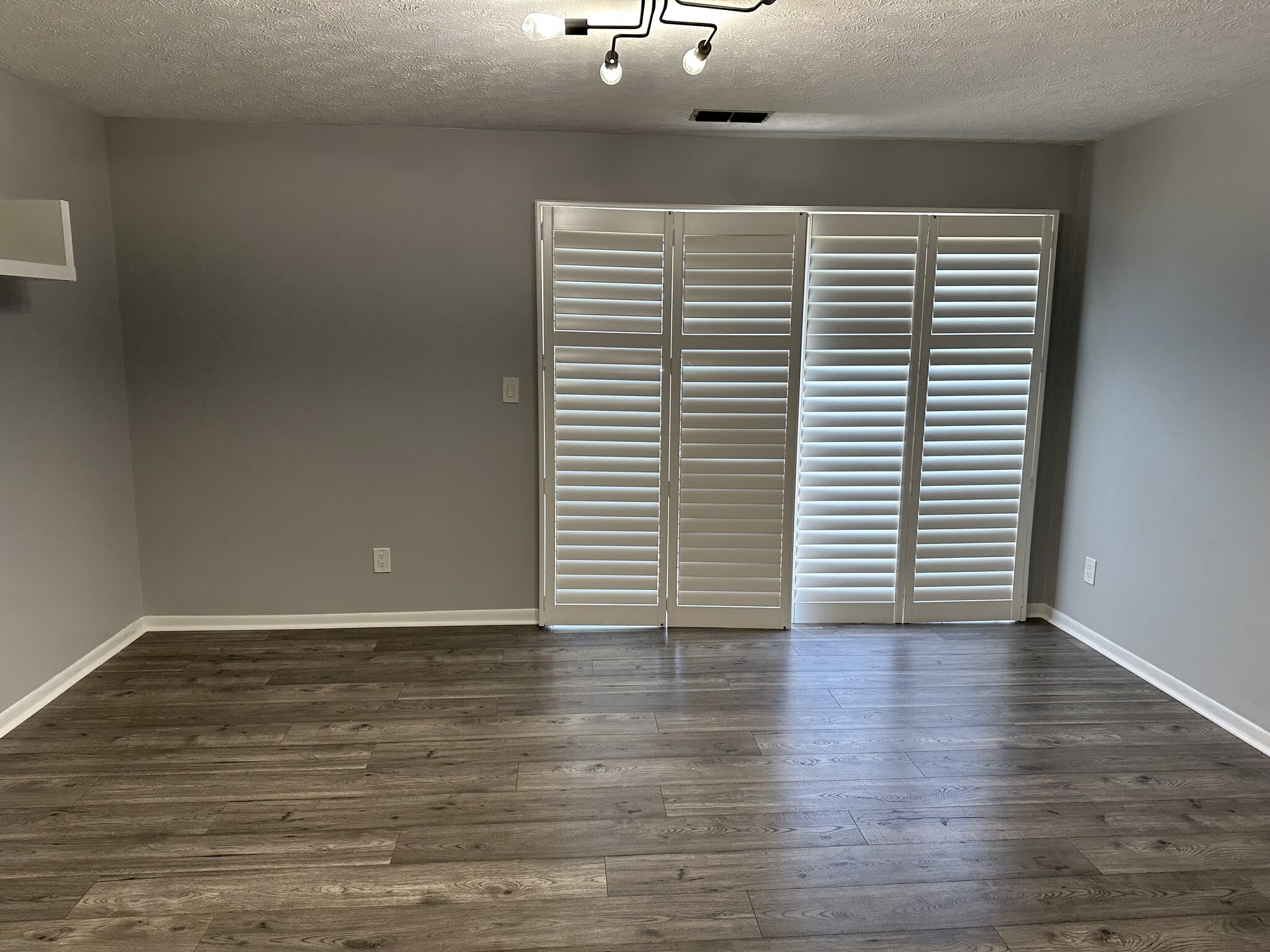 Building Photo - 172 Mallard Glen Dr