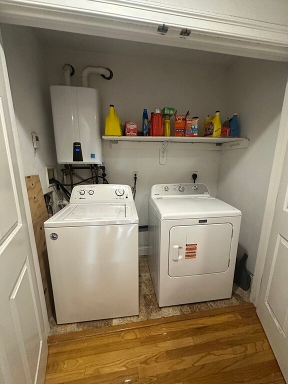 Building Photo - 59 Circuit St