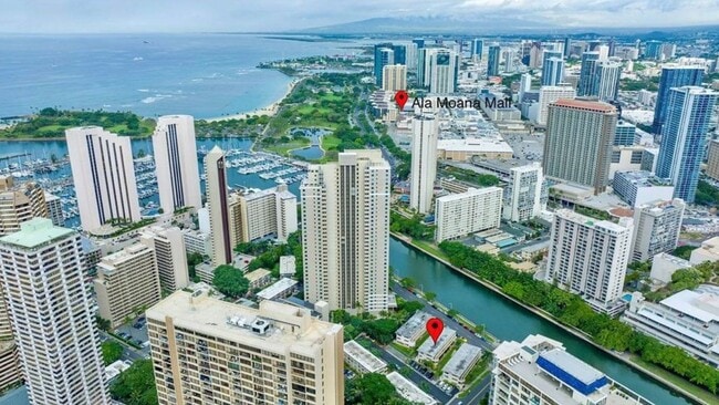 Building Photo - Fully Furnished Pet Friendly  Waikiki 1-Bedroom Condo Near Ala Moana