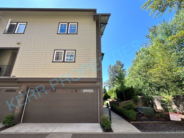 Building Photo - HALF OFF THE FIRST FULL MONTH'S RENT! Discover Spacious Comfort: Elegant 3-Bed, 3.5-Bath Townhous...