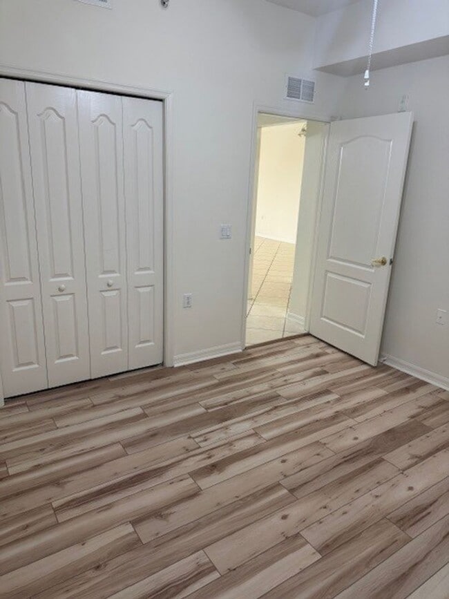 Building Photo - Osprey Cove 2/2-