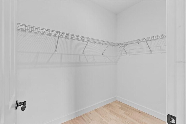 Building Photo - 3375 Buoy Cir